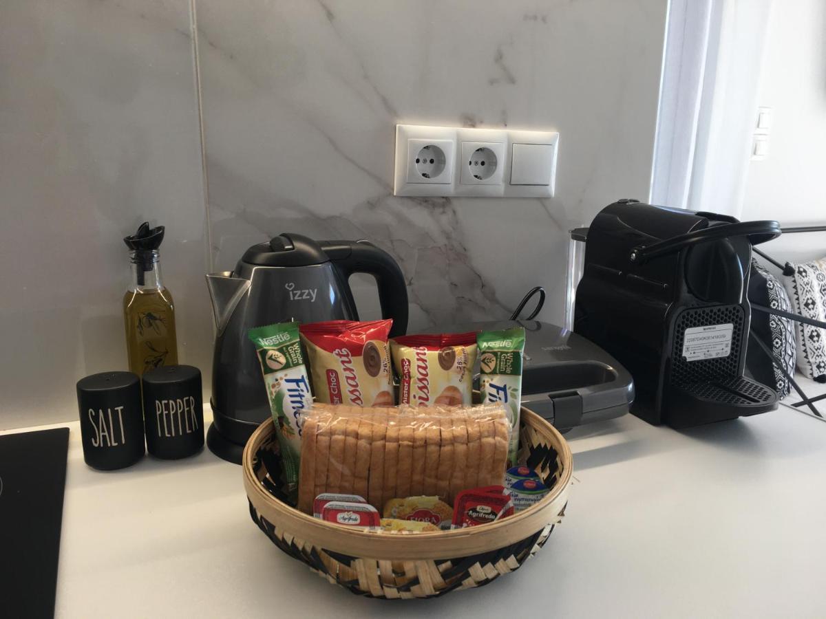 Anastasia Luxury Suites 2 トロン エクステリア 写真