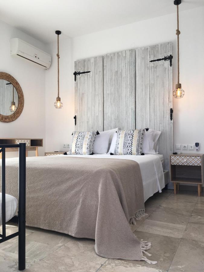 Anastasia Luxury Suites 2 トロン エクステリア 写真